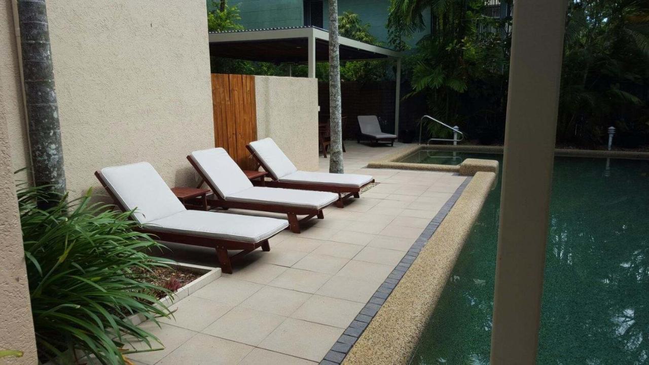 Nautilus Holiday Apartments Port Douglas Exterior foto